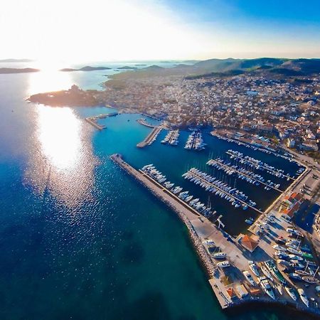 Apartmani Gabriella Vodice Ngoại thất bức ảnh