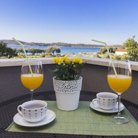 Apartmani Gabriella Vodice Ngoại thất bức ảnh